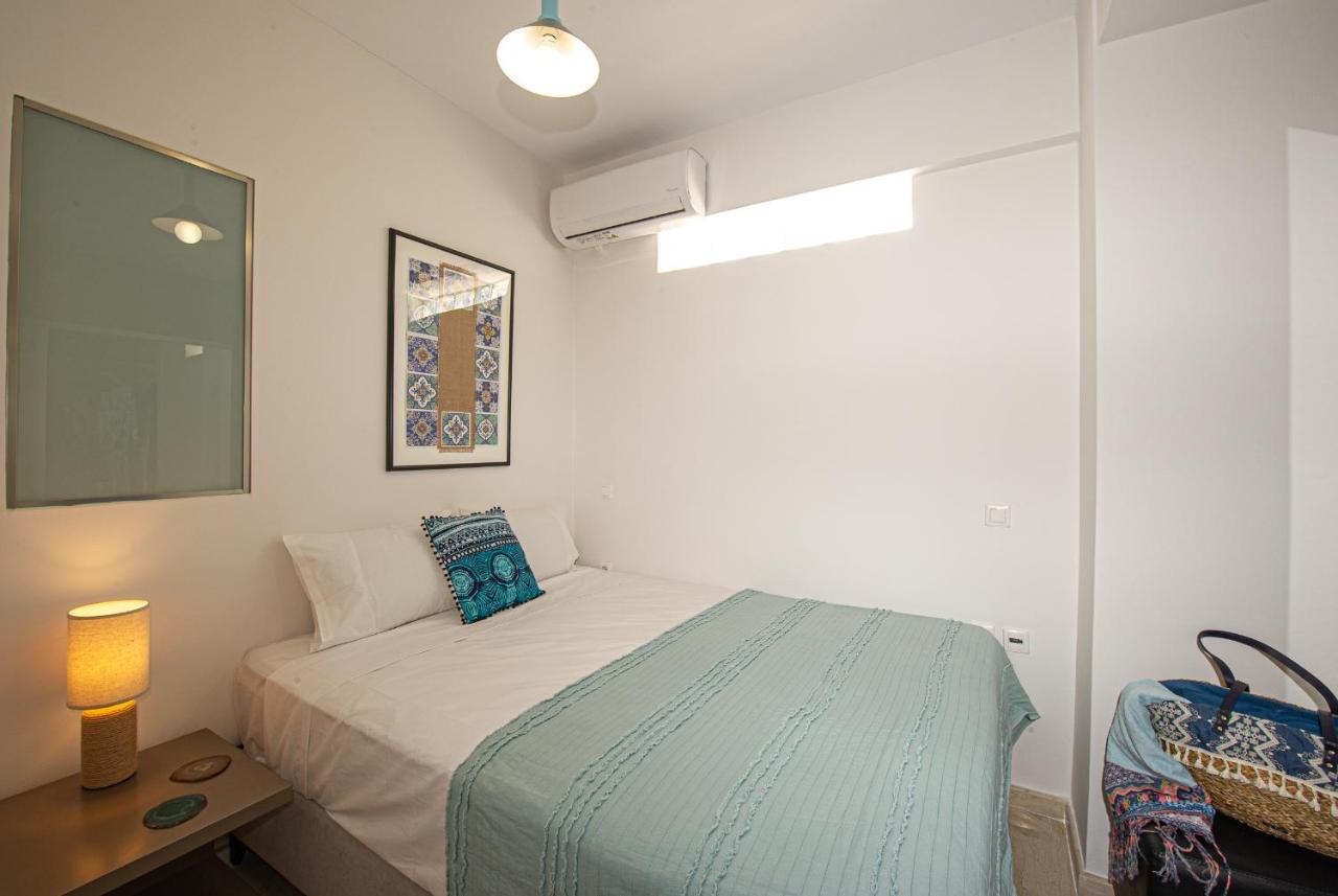 Cozy Corner Analipsi Apartment ไซคิย์นธอสทาวน์ ภายนอก รูปภาพ